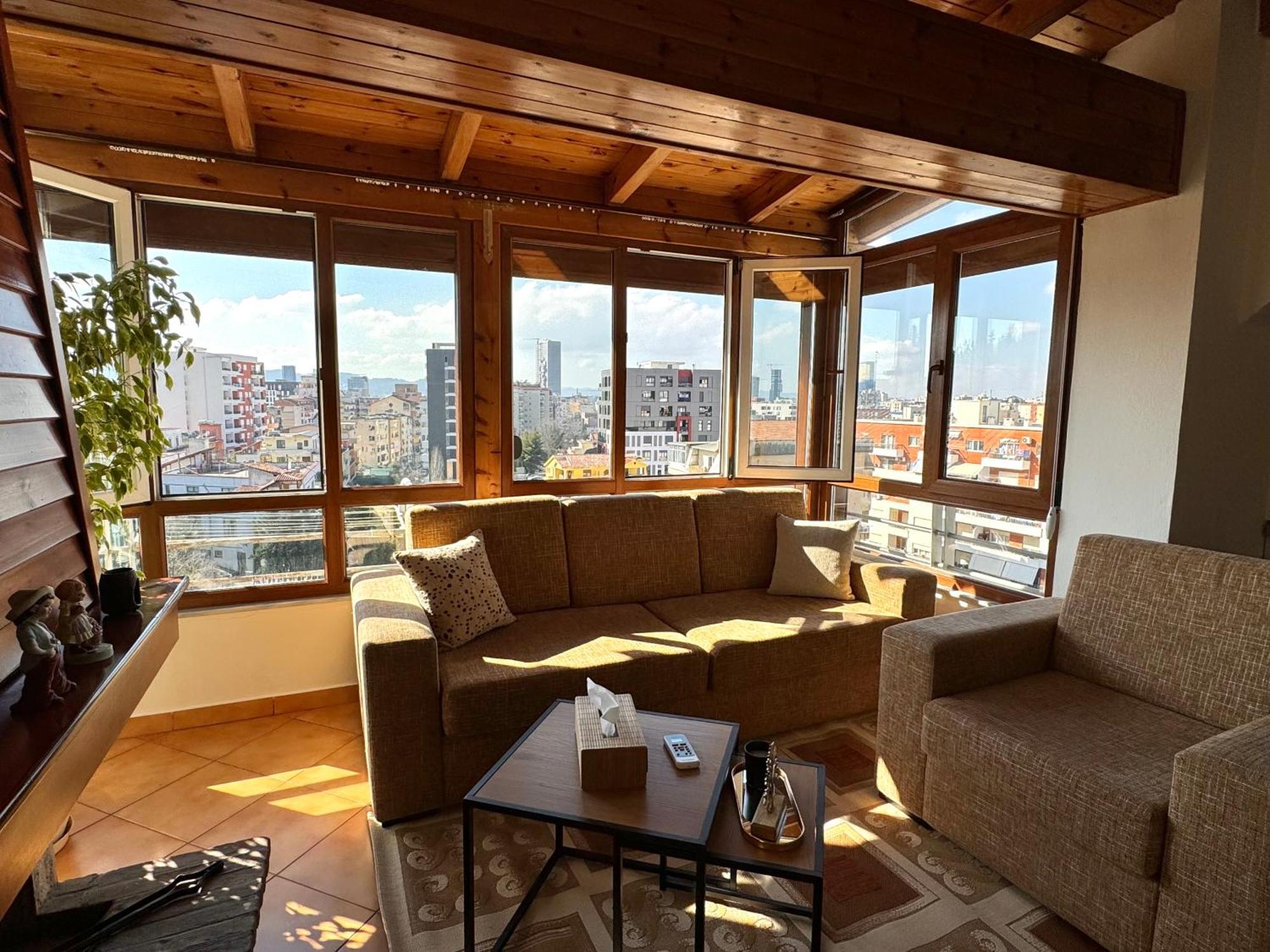Skyview Oasis Premium Apartment Tirana Exterior foto