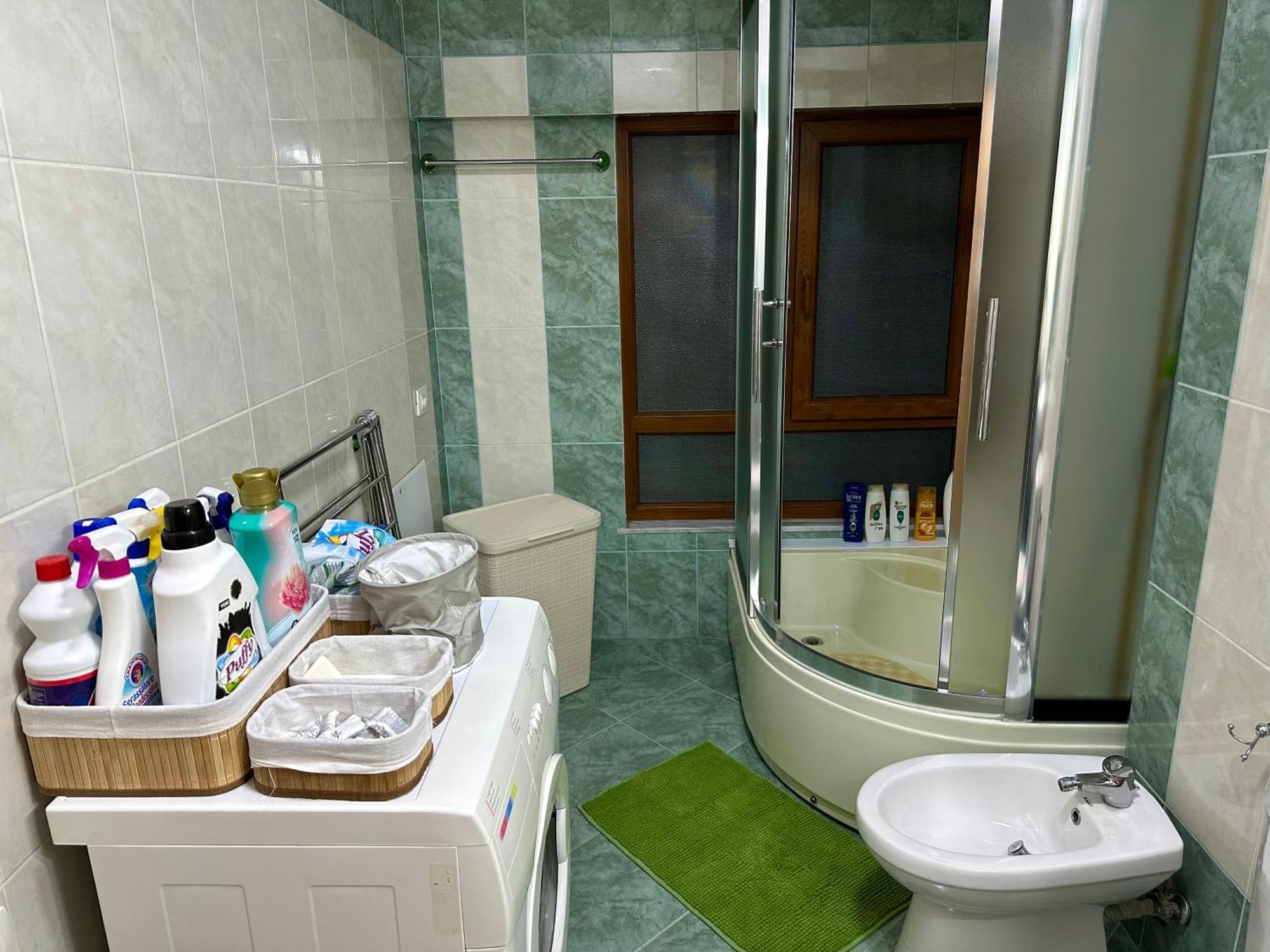 Skyview Oasis Premium Apartment Tirana Exterior foto